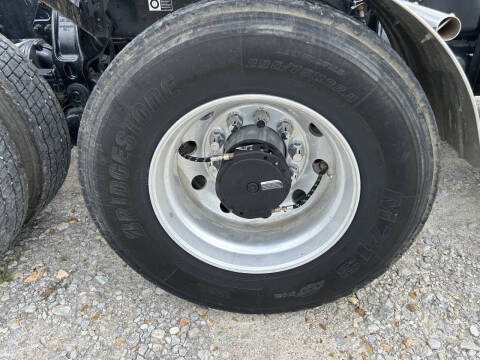 2020 Peterbilt 579 Road Tractor
