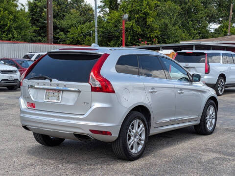 2016 Volvo XC60 T5 Drive-E Premier