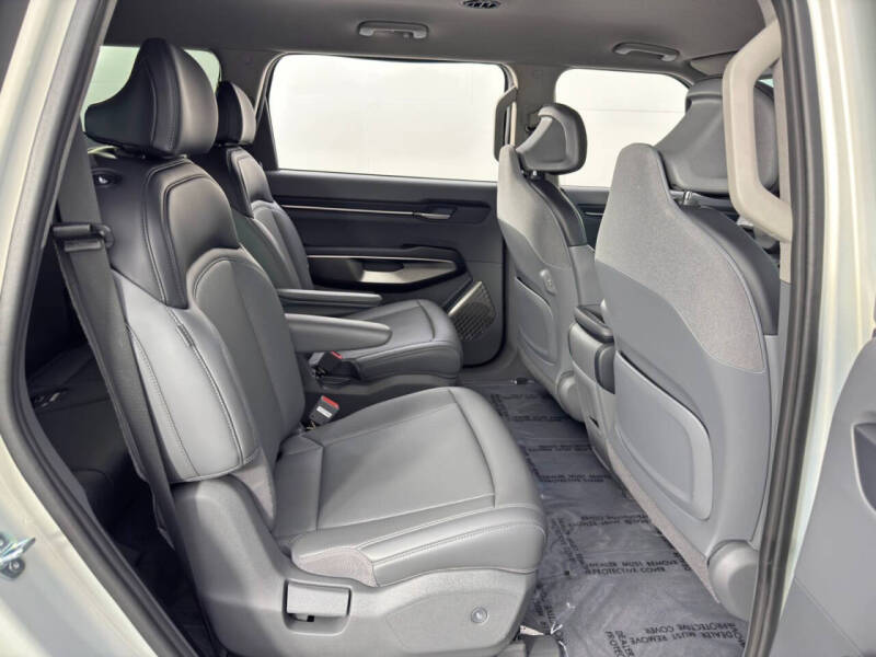 2024 Kia EV9 Light Long Range