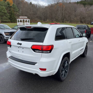 2017 Jeep Grand Cherokee Altitude