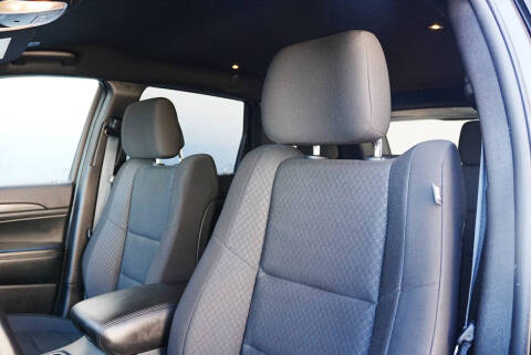 2020 Jeep Grand Cherokee Laredo E