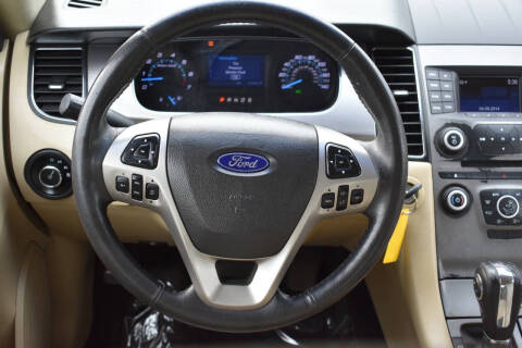 2015 Ford Taurus SEL