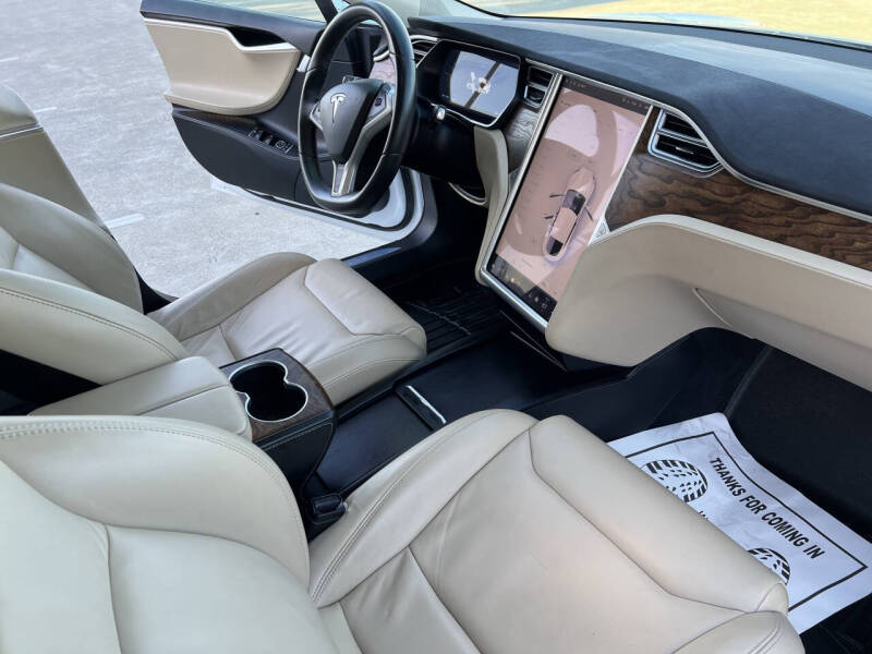 2017 Tesla Model S 75D