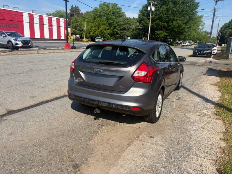 2012 Ford Focus SEL