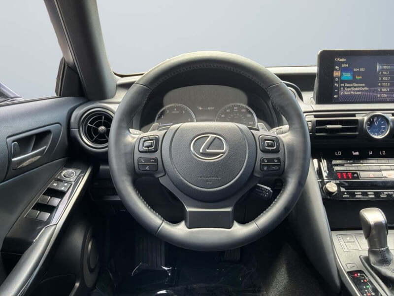 2023 Lexus IS 300