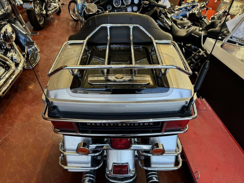 2003 Harley-Davidson® FLHTCUI - Electra Glide®