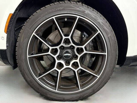 2021 Aston Martin DBX