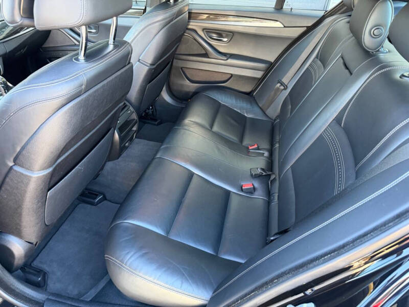 2016 BMW 5 Series 550i xDrive