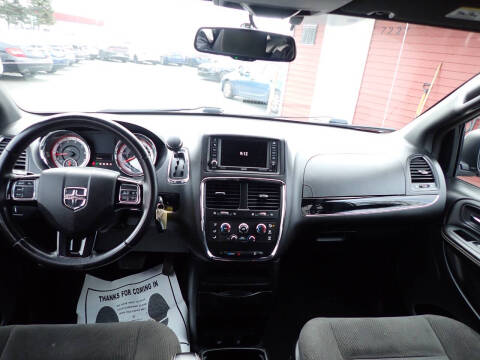 2017 Dodge Grand Caravan SE Plus