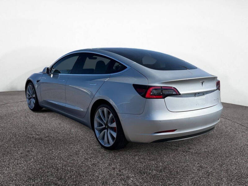 2018 Tesla Model 3 Long Range