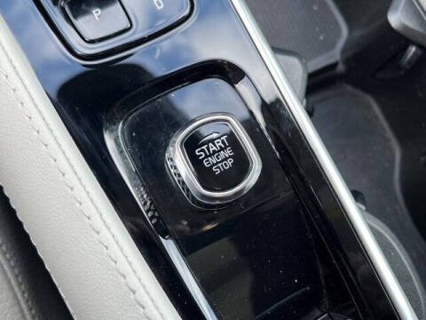 2023 Volvo XC90 B6 Plus Bright Theme 7P