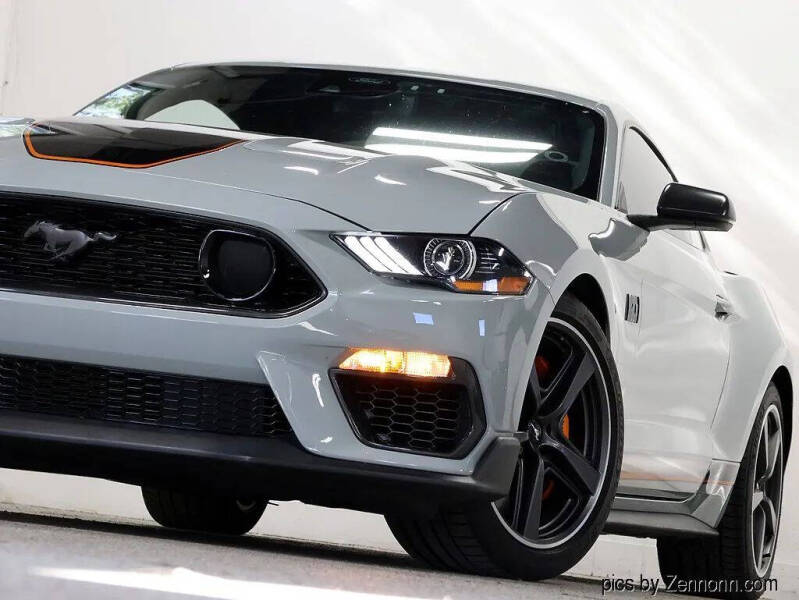 2022 Ford Mustang Mach 1