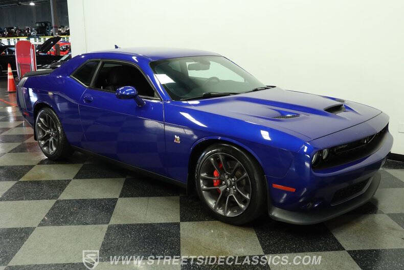 2022 Dodge Challenger