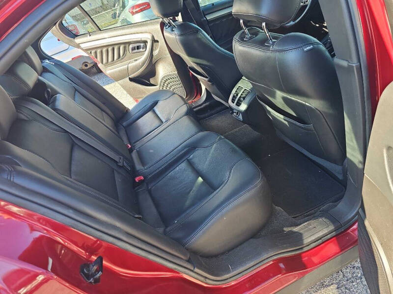 2013 Ford Taurus SEL