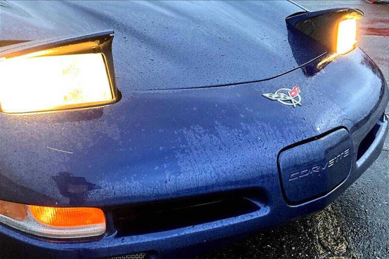 2004 Chevrolet Corvette