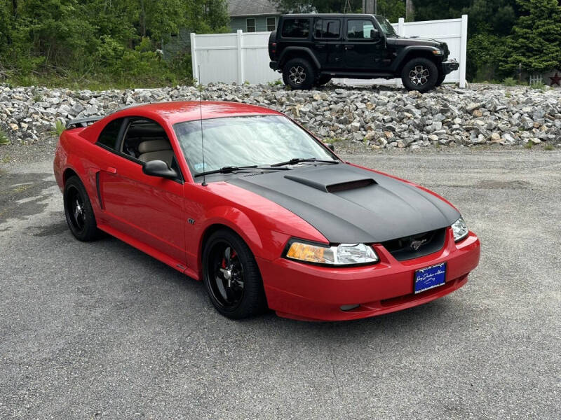 2002 Ford Mustang GT Deluxe