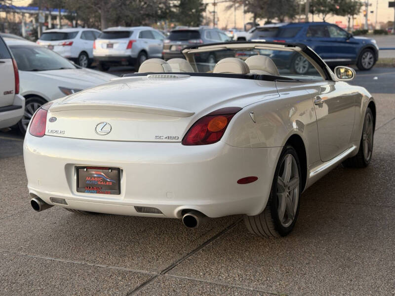 2004 Lexus SC 430