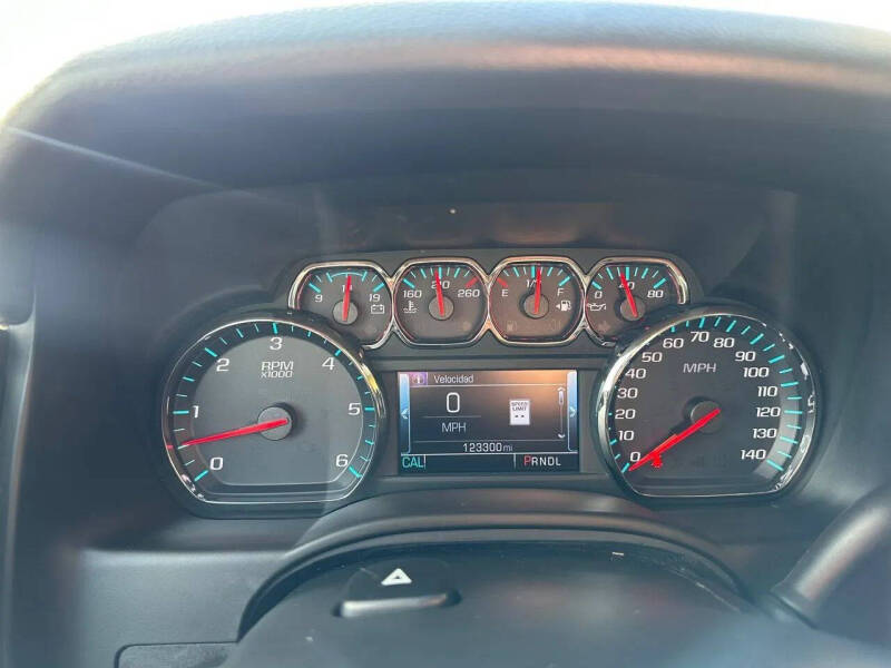 2020 Chevrolet Suburban LT