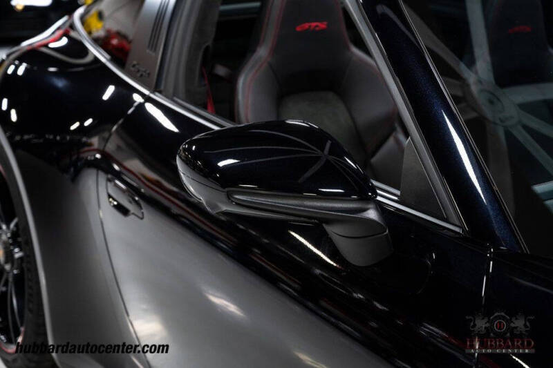 2023 Porsche 911 Targa 4 GTS