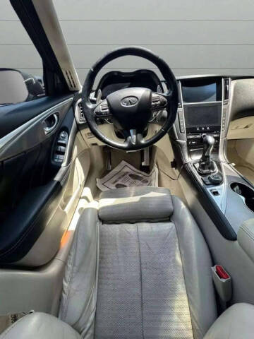 2014 Infiniti Q50 Premium