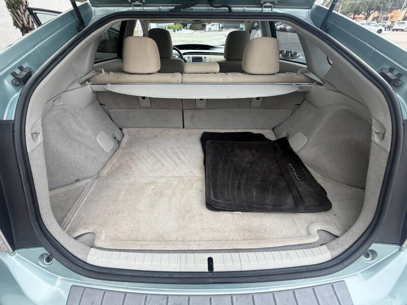 2013 Toyota Prius Three