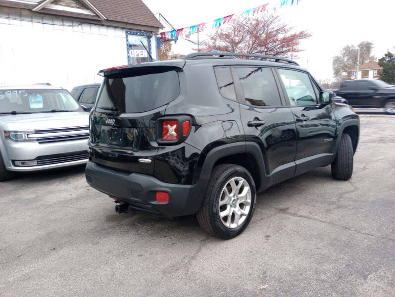 2017 Jeep Renegade Latitude North Edition photo 4