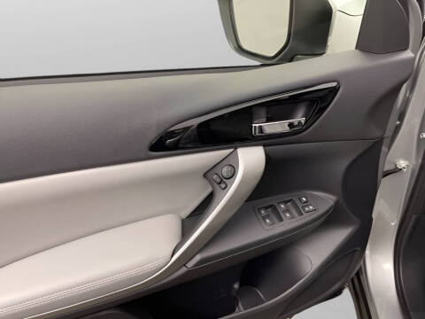 2026 Mitsubishi Eclipse Cross SE