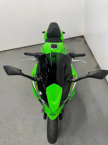 2025 Kawasaki Ninja 650 ABS KRT Edition