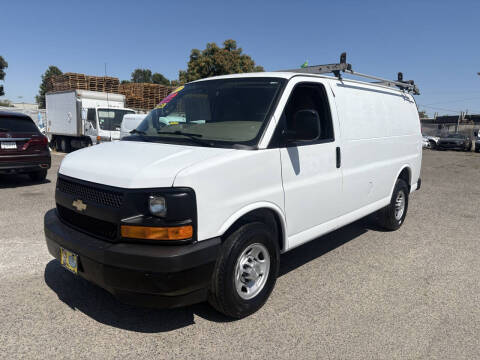 2017 Chevrolet Express 2500