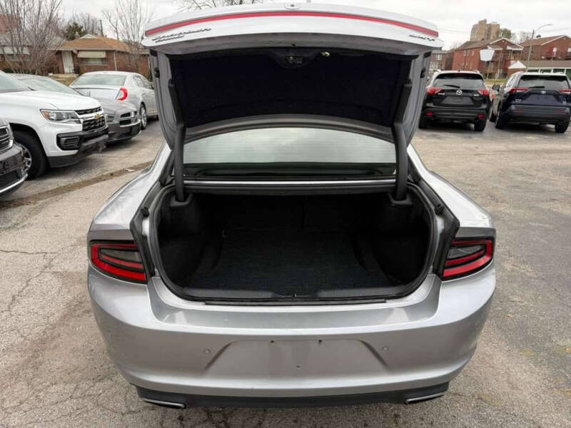 2015 Dodge Charger SXT