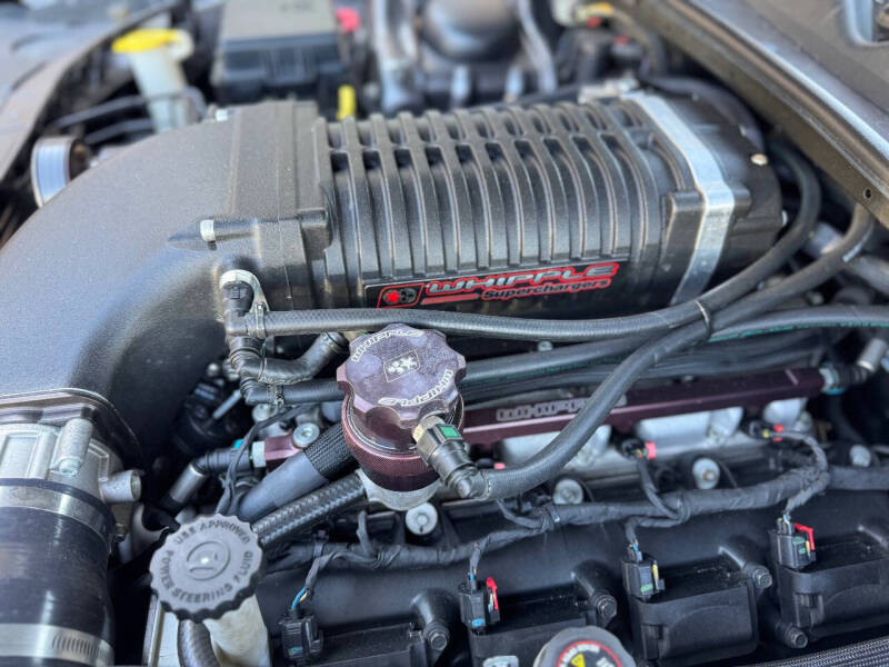 2014 Dodge Challenger SRT8 Core