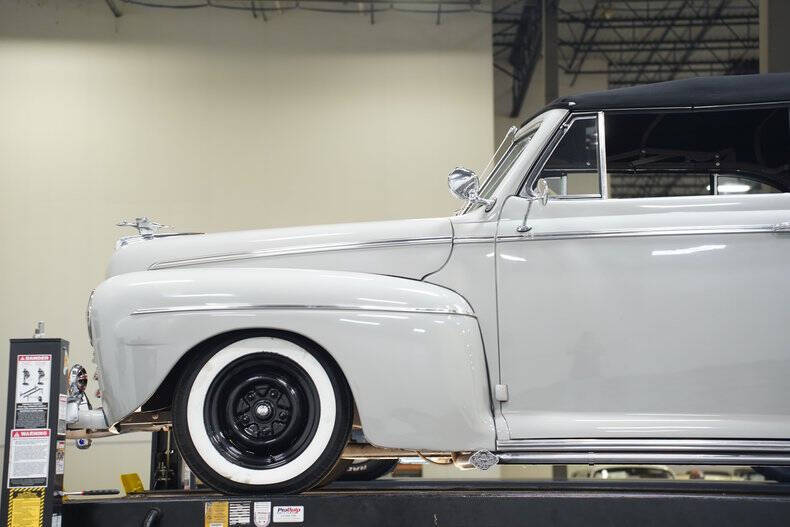 1946 Ford Super Deluxe