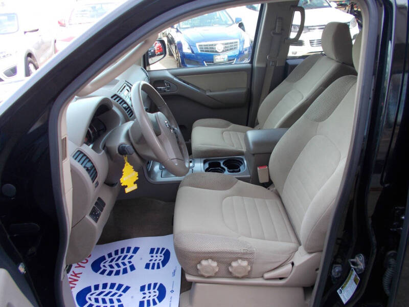 2011 Nissan Pathfinder S