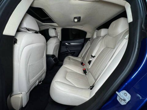 2017 Maserati Ghibli