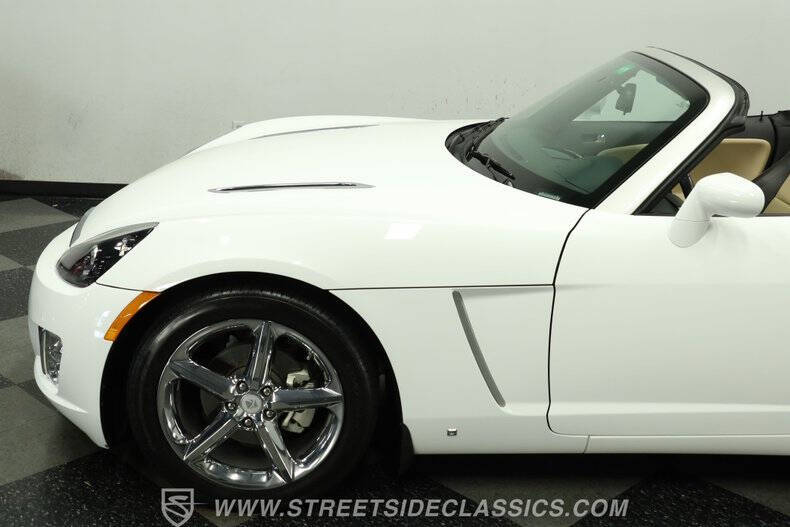 2009 Saturn SKY Red Line