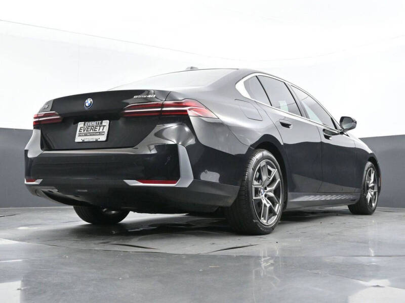 2024 BMW i5 eDrive40