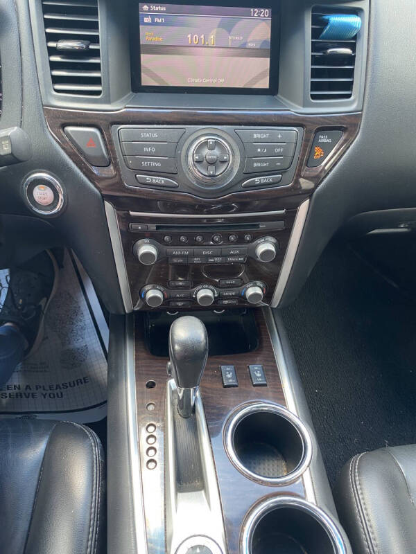 2014 Nissan Pathfinder SL