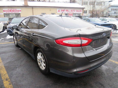 2016 Ford Fusion S