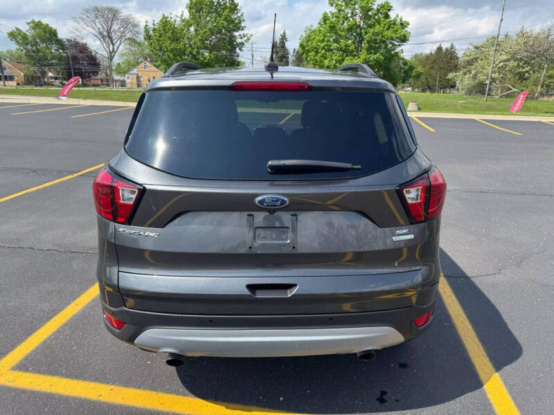 2019 Ford Escape SEL