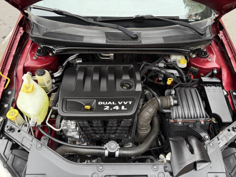 2013 Chrysler 200 LX