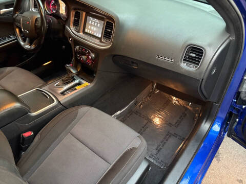 2020 Dodge Charger SXT