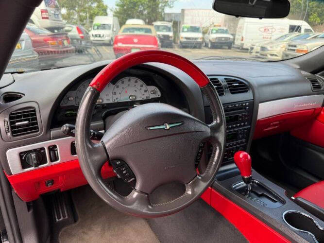 2002 Ford Thunderbird Deluxe