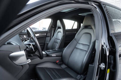 2023 Porsche Panamera 4