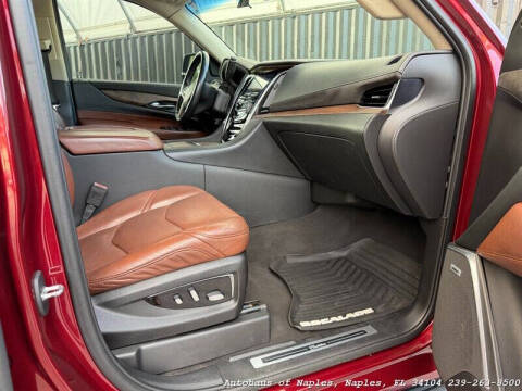 2019 Cadillac Escalade Luxury