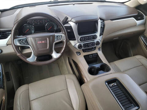2017 GMC Yukon SLT