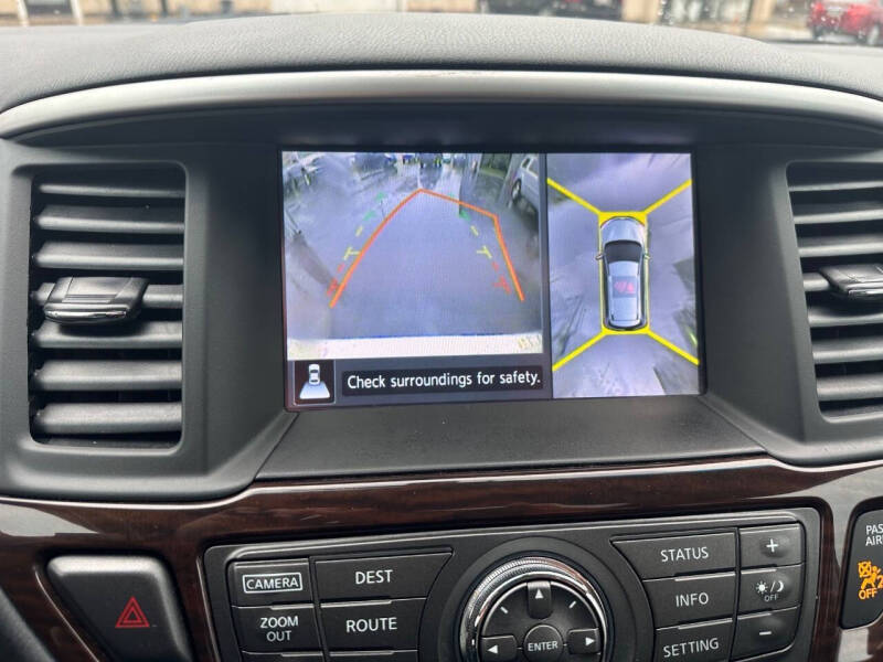 2014 Nissan Pathfinder Platinum