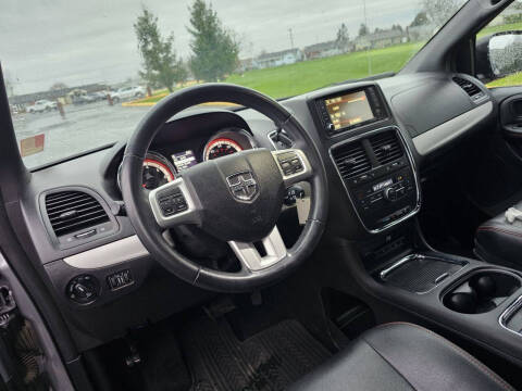 2015 Dodge Grand Caravan R/T