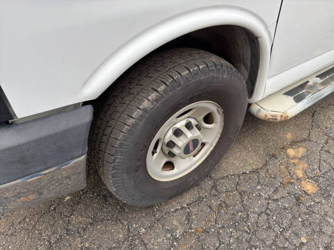 2015 GMC Savana 2500