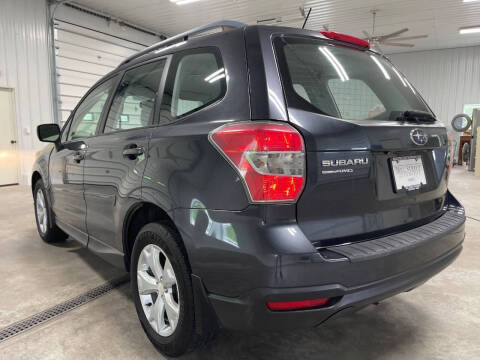 2015 Subaru Forester 2.5i