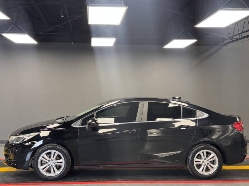 2017 Chevrolet Cruze LT Auto